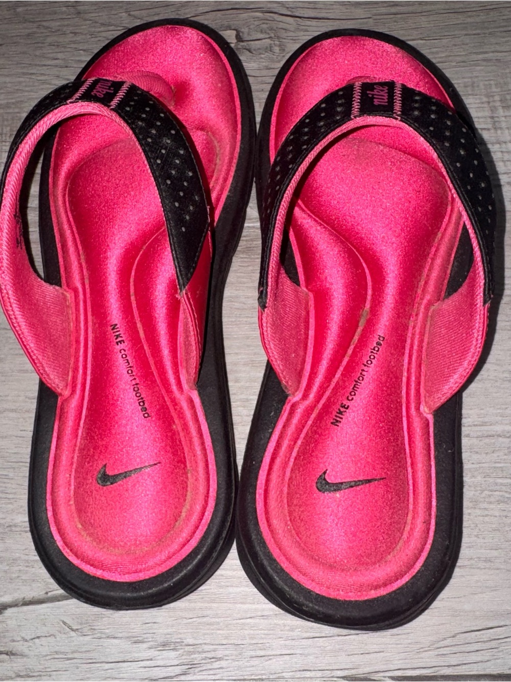 NIKE Ultra Comfort Footbed Black Pink Flip Flop Sandals 354925-012 Womens 7